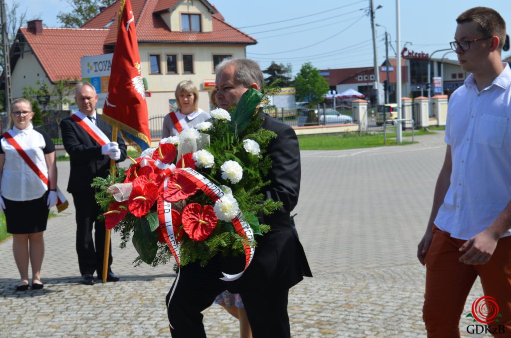 Marek Smuga z kwiatami