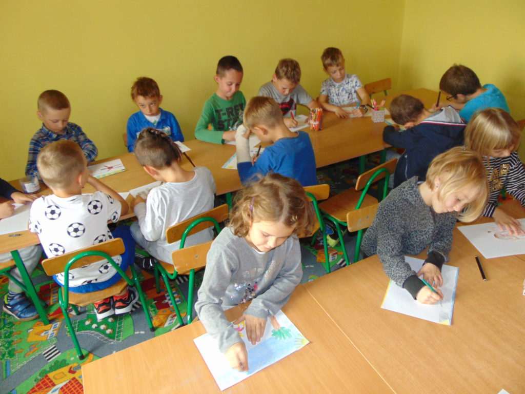 Uczniowie na zajęciach